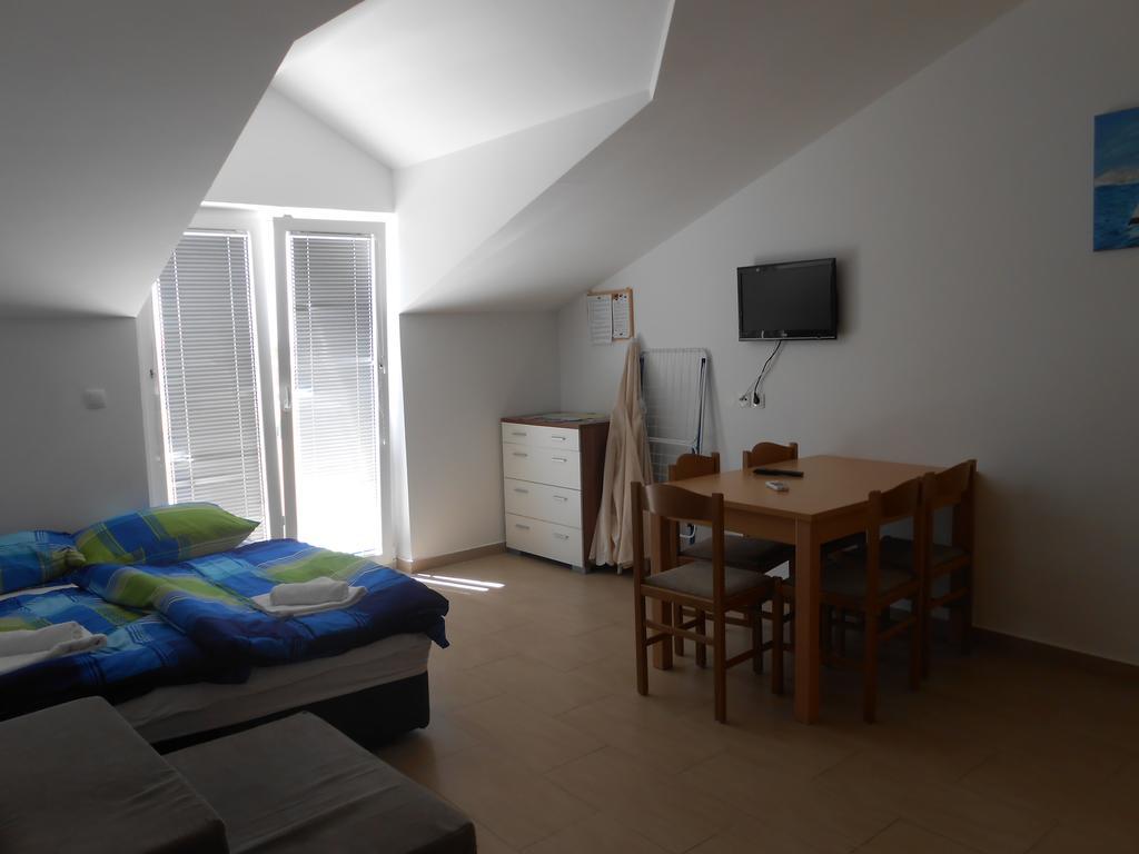 Apartments Jasmina Novalja Extérieur photo